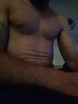 Snapshot of Timoo82 chatting on May 2026 10:18:01 PM Timoo82 online show from May 2026 10:18:01 PM