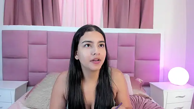 sweet aura31 online show from April 2026 07:56:02 PM
