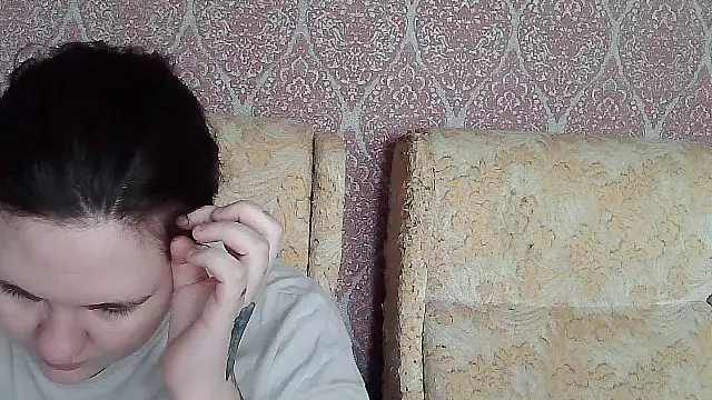 Snapshot of AmirahLaveyQ chatting on March 2026 12:41:02 PM AmirahLaveyQ online show from March 2026 12:41:02 PM