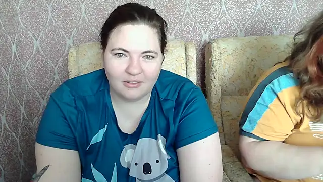 Snapshot of AmirahLaveyQ chatting on March 2026 07:56:01 AM AmirahLaveyQ online show from March 2026 07:56:01 AM