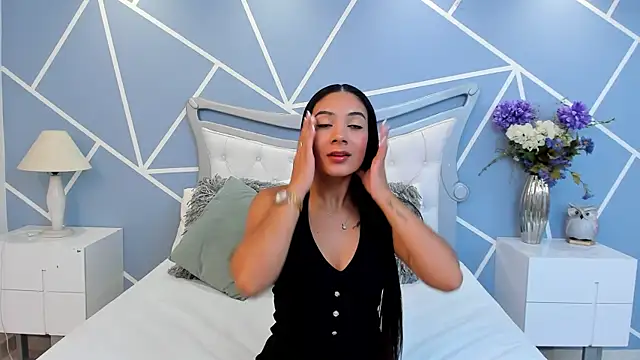 EmmaFosther online show from July 2026 05:12:02 PM