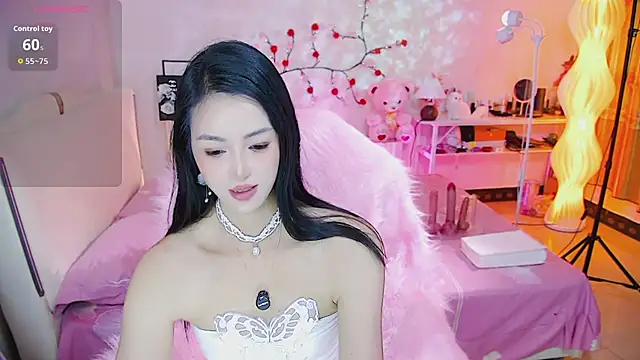 Evelyn-007 online show from August 2026 07:51:02 AM