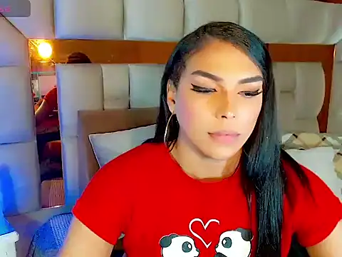 big sexy girl01 online show from April 2026 11:39:02 PM