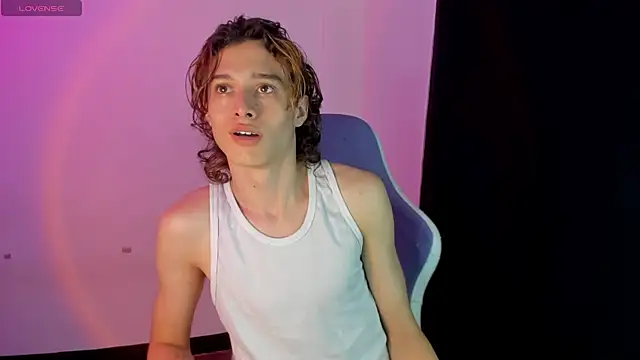 Goddest perseus  online show from May 2026 07:51:02 PM
