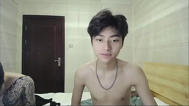 XX-XIUXIU online show from May 2026 12:01:01 PM