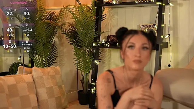 EllieJules online show from July 2026 03:57:02 AM