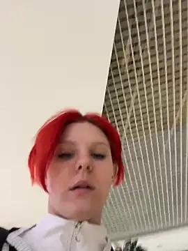 NinaParri online show from May 2026 03:24:02 AM