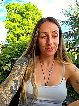 NicoleKaiser online show from May 2026 04:36:02 PM