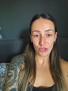 NicoleKaiser online show from June 2026 06:11:01 AM