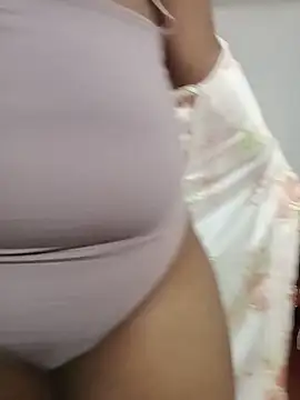 honeyi babe online show from May 2026 06:13:01 PM