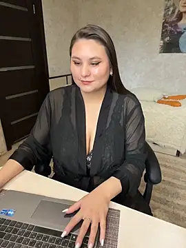 AgathaMyers online show from June 2026 08:22:02 AM