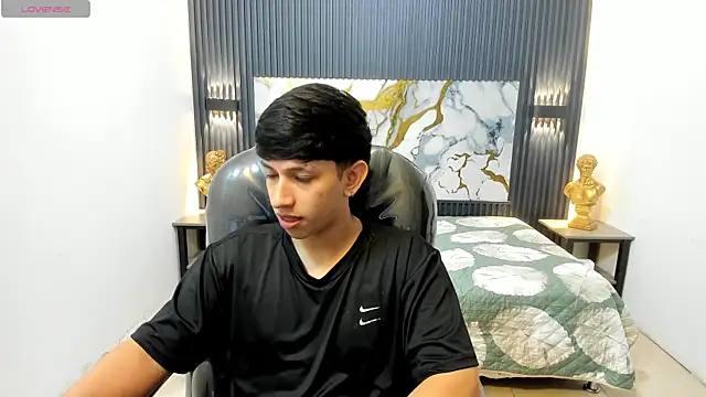 AdrianFranko online show from May 2026 01:21:02 PM