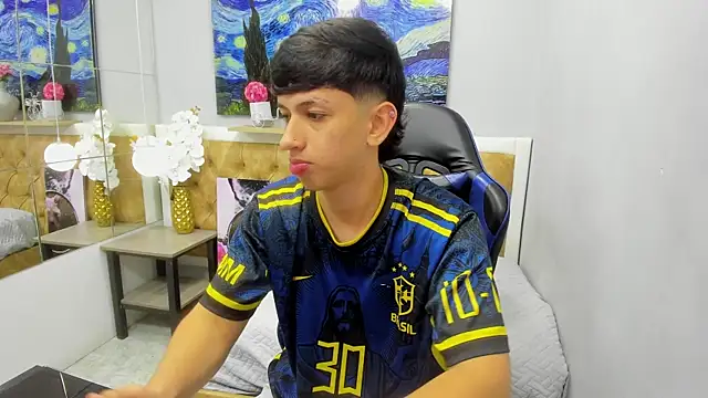 AdrianFranko online show from August 2026 12:41:01 PM