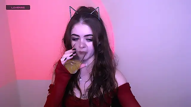  LunnaBelle  online show from July 2026 10:18:02 AM