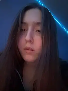 charmingggirl online show from May 2026 10:36:01 AM