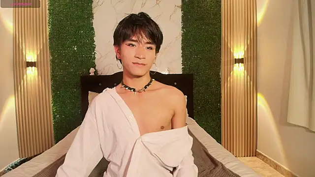 cococumps online show from June 2026 12:05:01 AM
