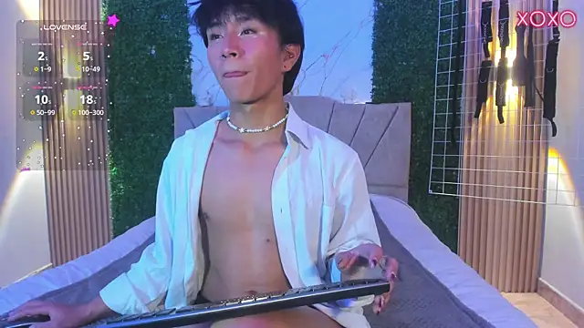 cococumps online show from July 2026 08:28:02 AM