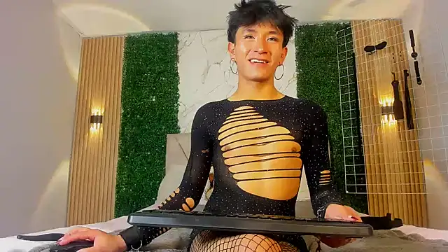 cococumps online show from July 2026 02:31:02 AM