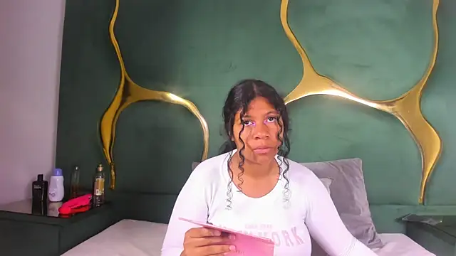 taty sexxx online show from April 2026 02:48:01 PM
