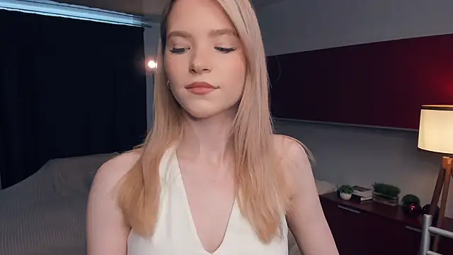 DelmaLasky online show from May 2026 12:33:02 PM