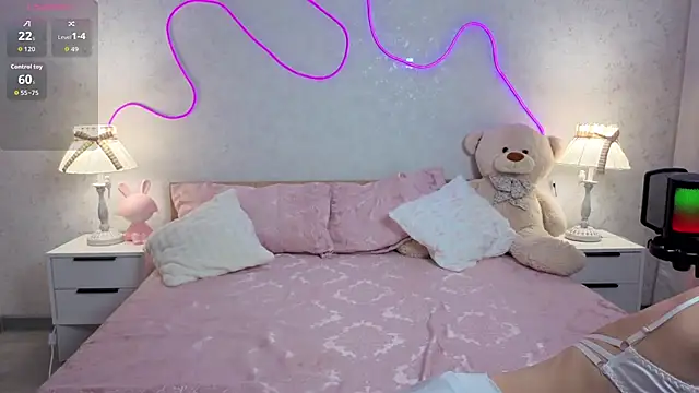 kittysocutie online show from July 2026 01:20:02 AM