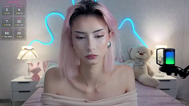 kittysocutie online show from July 2026 12:06:01 AM