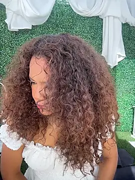 CurlyOopsieXXX online show from July 2026 09:32:02 PM