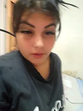 HotCubaLinda online show from March 2026 05:40:02 PM