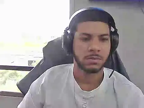Snapshot of millerthh chatting on April 2026 04:56:02 PM millerthh online show from April 2026 04:56:02 PM