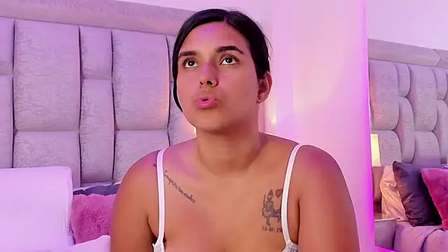LunaSofty online show from March 2026 05:56:01 PM