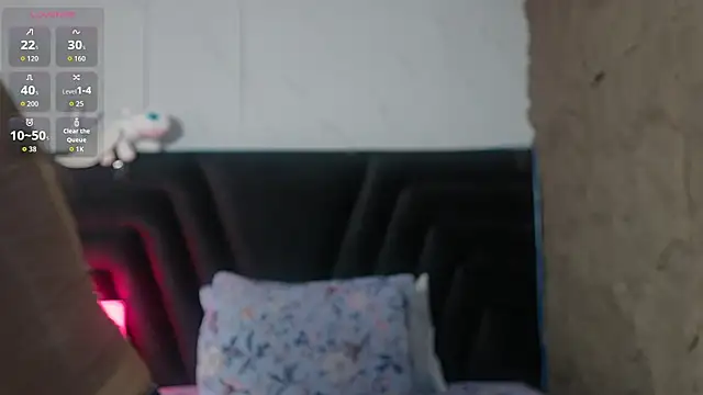 QuickHookupp online show from July 2026 07:23:02 PM