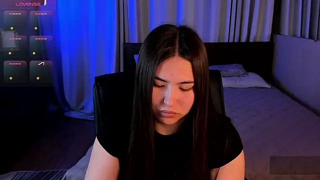 IceIcebabe  online show from May 2026 01:02:02 AM