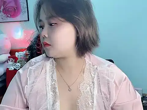 Snapshot of Nhanlu009 chatting on May 2026 12:42:01 PM Nhanlu009 online show from May 2026 12:42:01 PM