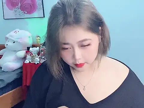 Snapshot of Nhanlu009 chatting on May 2026 12:46:02 PM Nhanlu009 online show from May 2026 12:46:02 PM