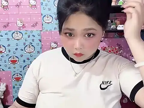 Snapshot of Nhanlu009 chatting on June 2026 12:07:01 PM Nhanlu009 online show from June 2026 12:07:01 PM