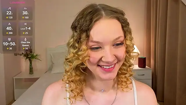 StaceyyJones online show from May 2026 02:45:01 PM