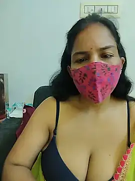 Snapshot of Rashilii_Bhabi chatting on May 2026 05:02:02 AM Rashilii Bhabi online show from May 2026 05:02:02 AM