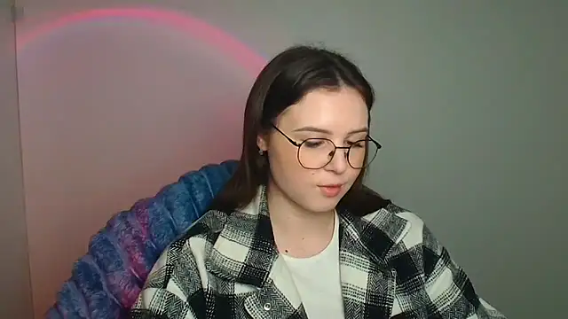 Nika nik a online show from April 2026 01:41:01 PM