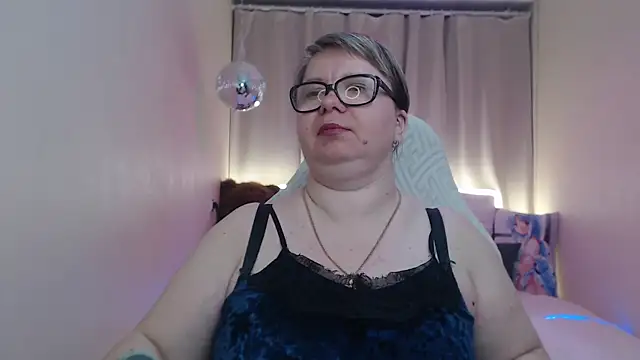 BonnnyBoobsy online show from May 2026 06:37:02 PM