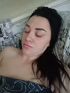 Elsie-Nora online show from May 2026 04:42:02 AM