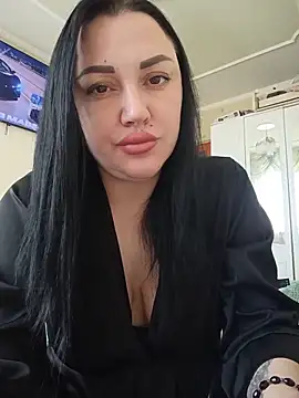 Elsie-Nora online show from May 2026 06:20:01 AM