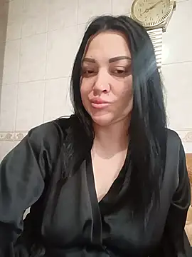 Elsie-Nora online show from July 2026 05:10:01 AM