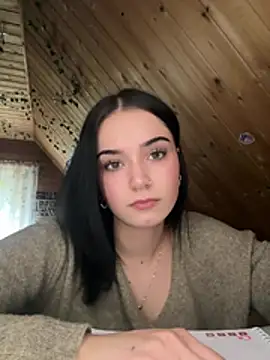 hellokiityy online show from March 2026 01:14:02 PM