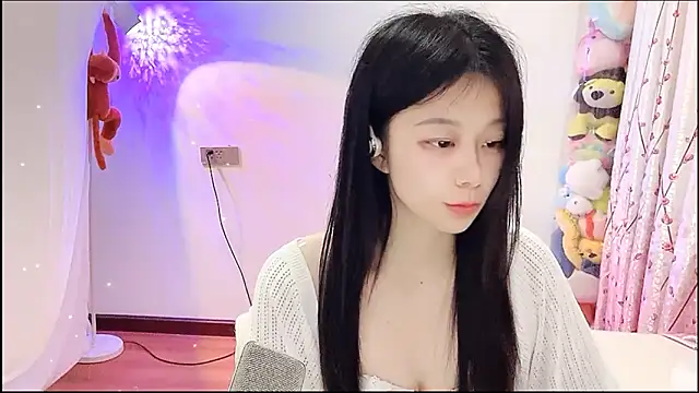 Snapshot of QQ-7890 chatting on April 2026 06:05:01 AM QQ-7890 online show from April 2026 06:05:01 AM