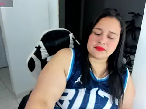 Snapshot of Atenea_19_ chatting on April 2026 04:59:01 AM Atenea 19 online show from April 2026 04:59:01 AM