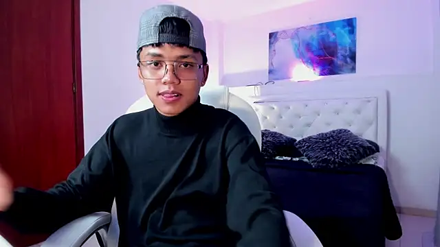 thiagosterling online show from April 2026 11:55:02 PM