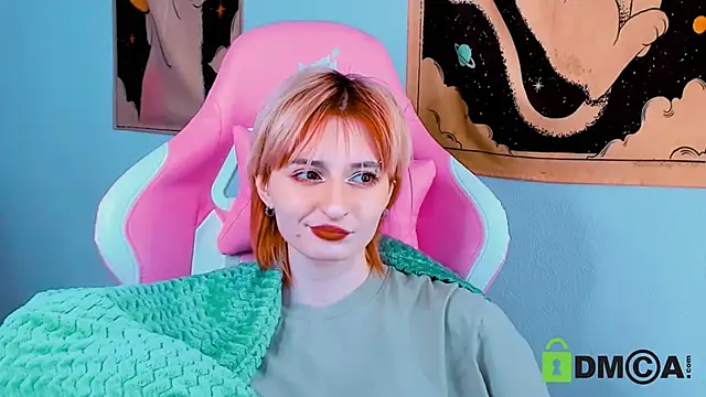 Kira  Cutie online show from May 2026 09:23:02 PM