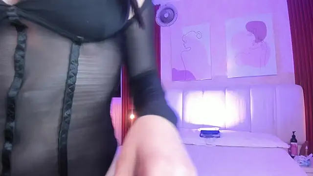 Snapshot of Maiasweet_ chatting on April 2026 02:09:02 AM Maiasweet online show from April 2026 02:09:02 AM