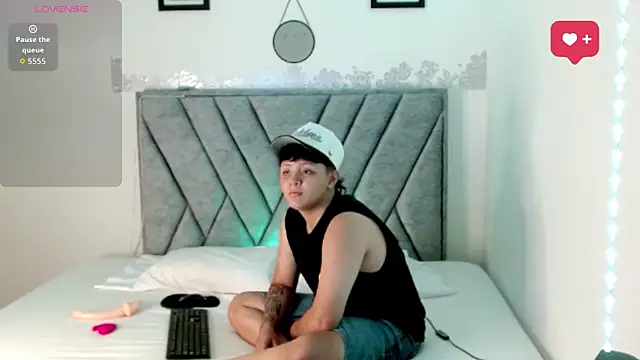 ValyX   online show from March 2026 06:36:01 PM