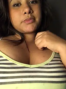 Snapshot of camilavixen20 chatting on April 2026 11:13:02 PM camilavixen20 online show from April 2026 11:13:02 PM